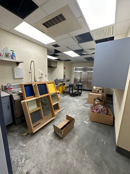 More Photos Of 51 Technology Way, West Greenwich Research And Development For Lease