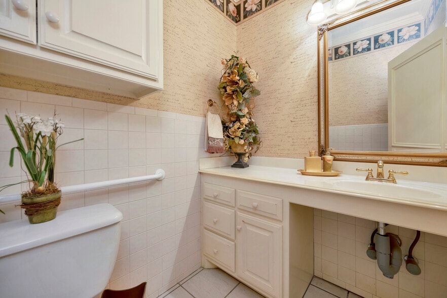 More Photos Of , Euless Unknown For Sale