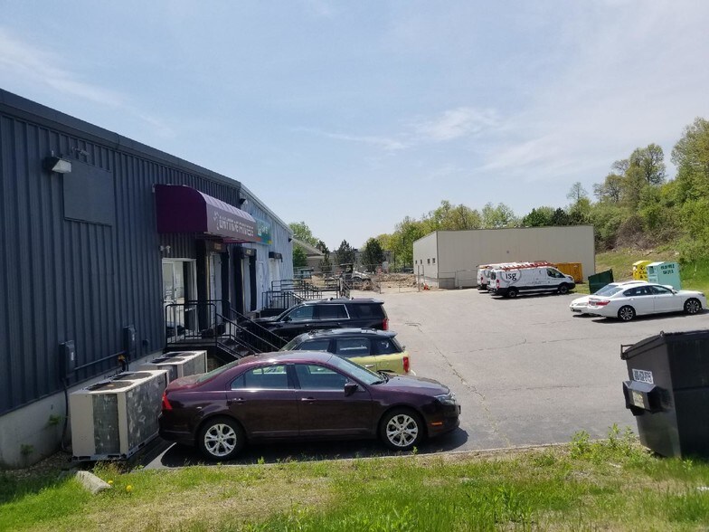 More Photos Of 71 Pullman St, Worcester Flex For Lease