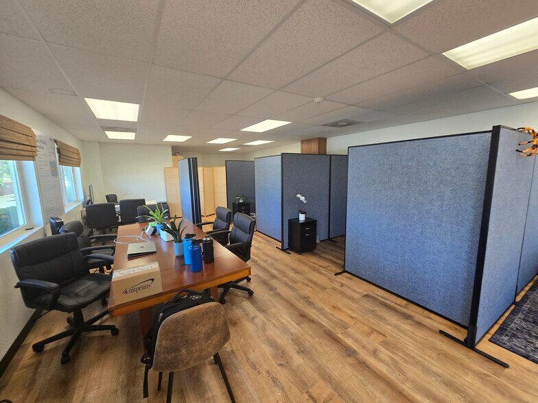 More Photos Of 400 Ala Makani St, Kahului Office For Lease