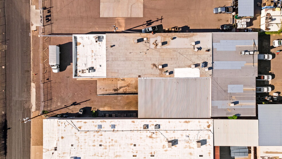 More Photos Of 4239 N 40th Ave, Phoenix Warehouse For Lease