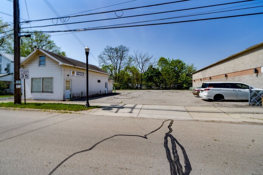 More Photos Of 108-111 W Main St, Medway Restaurant For Sale