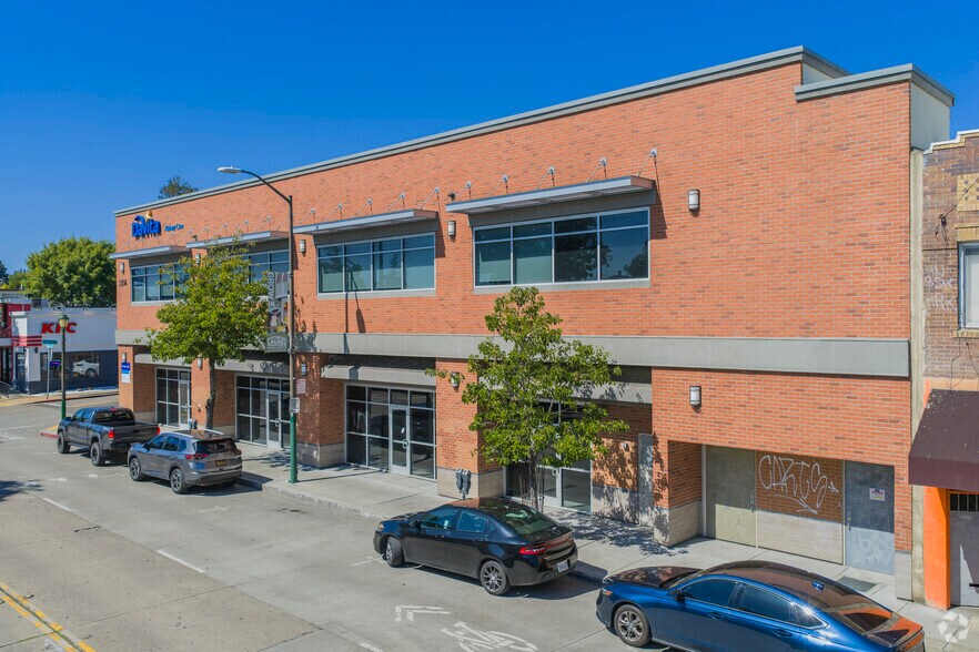More Photos Of 3810-3814 MacArthur Blvd, Oakland Medical For Lease