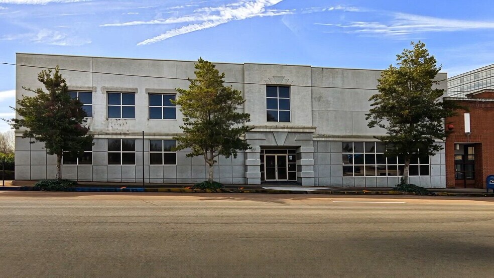 Primary Photo Of 277 E Pearl St, Jackson Office For Sale