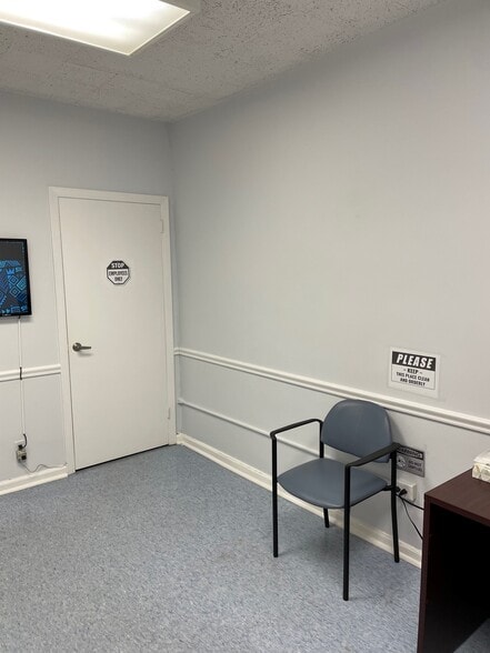 More Photos Of 69 Pondfield Rd, Bronxville Office For Sale