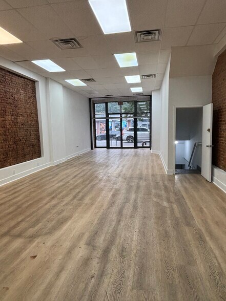 More Photos Of 322 Myrtle Ave, Brooklyn Storefront Retail Residential For Lease