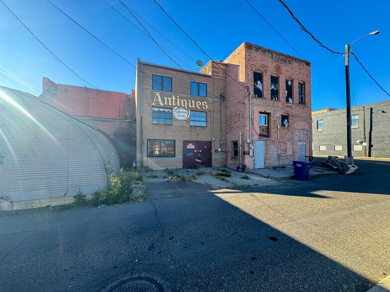 More Photos Of 113 Central Ave, Great Falls Flex For Sale