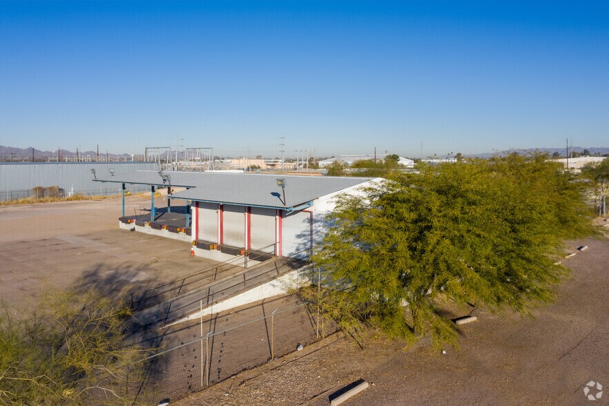 More Photos Of 2455 N Fairview Ave, Tucson Warehouse For Lease