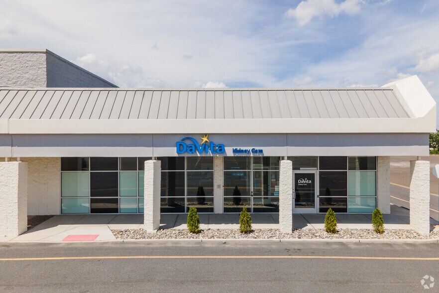 More Photos Of 4403 Black Horse Pike, Mays Landing General Retail For Lease