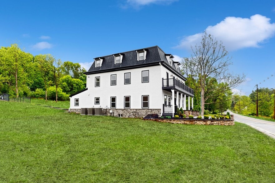 More Photos Of 163 County Road 645, Sandyston Hospitality For Sale