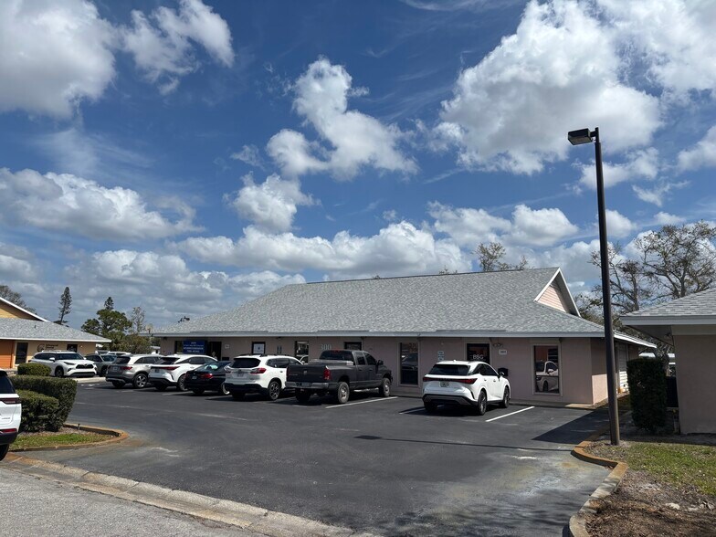 Primary Photo Of 6220 Manatee Ave W, Bradenton Medical For Sale