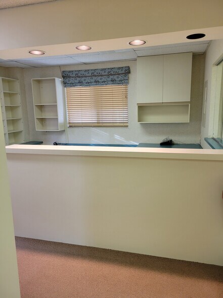 More Photos Of 180 White Rd, Little Silver Medical For Lease