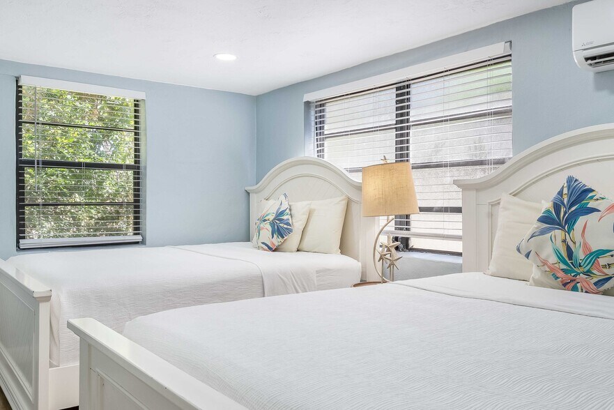 More Photos Of 97850 Overseas Hwy, Key Largo Hotel For Sale