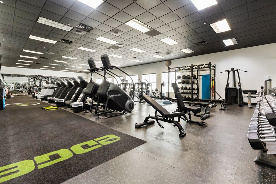 More Photos Of 1278-1296 Sandhill Rd, Orem Office For Sale