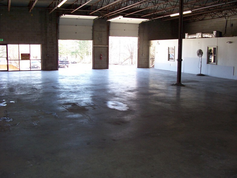 More Photos Of 1327 Ashton Rd, Hanover Industrial For Sale