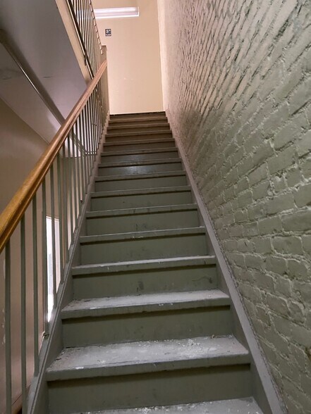 More Photos Of 18 W 127th St, New York Apartments For Sale
