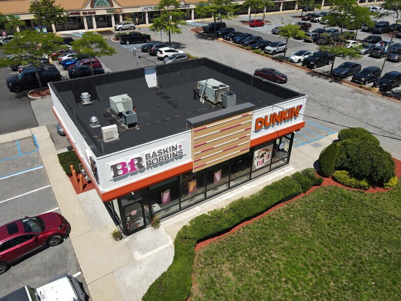 More Photos Of 533-605 Montauk Hwy, Bay Shore Unknown For Lease