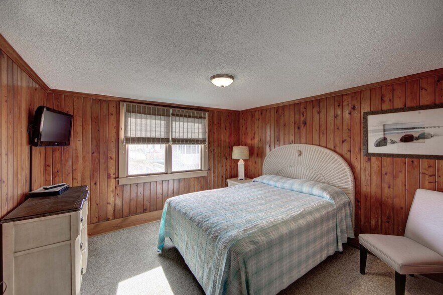 More Photos Of 9023 Gerhard st, Nags Head Apartments For Sale