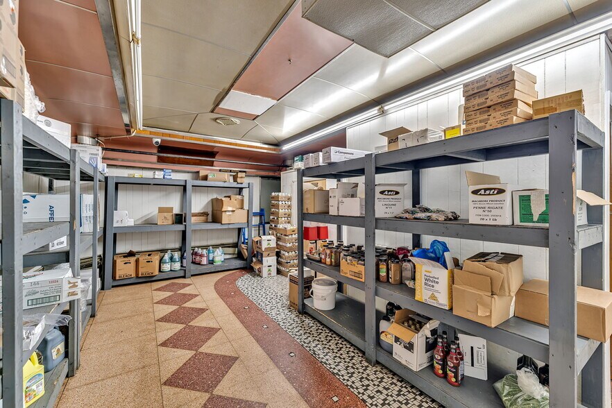 More Photos Of 1908 Old Route 17, Roscoe Restaurant For Sale