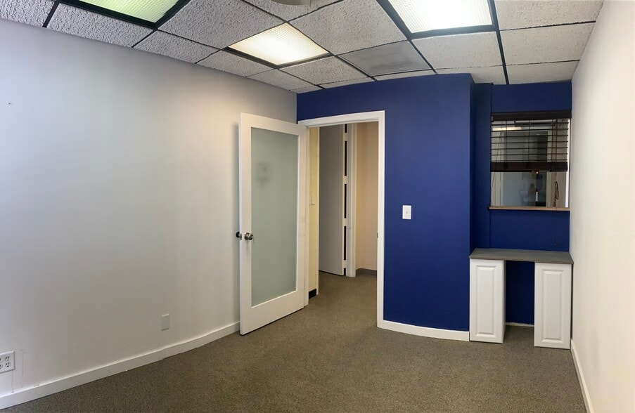 More Photos Of 1151 Duryea Ave, Irvine Loft Creative Space For Lease