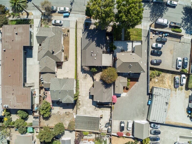 More Photos Of 321 Grand Blvd, San Mateo Multifamily For Sale