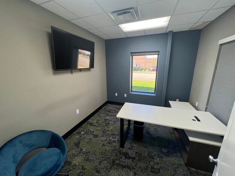 More Photos Of 2601 E 34th St, Chattanooga Warehouse For Lease