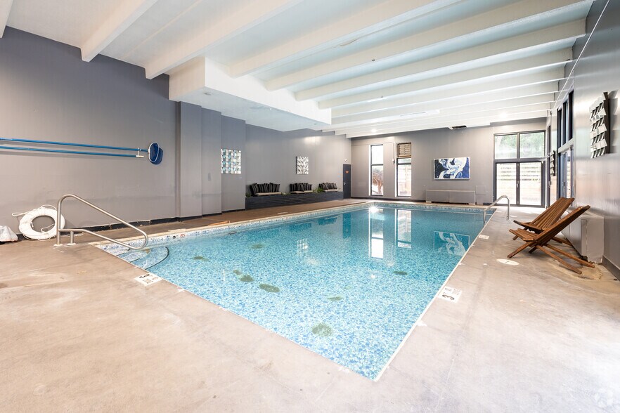 More Photos Of 107 W Cheyenne Rd, Colorado Springs Apartments For Sale