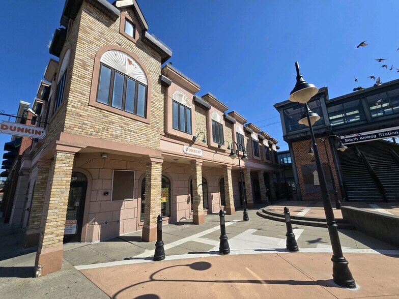 More Photos Of 139 N Broadway, South Amboy Storefront Retail Office For Lease