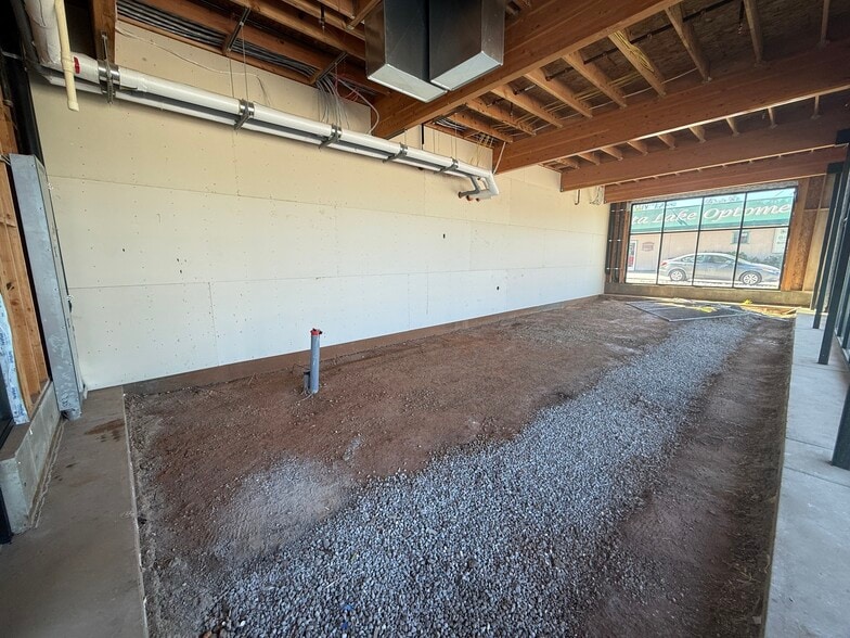 More Photos Of 4640 Shasta Dam Blvd, Shasta Lake General Retail For Lease