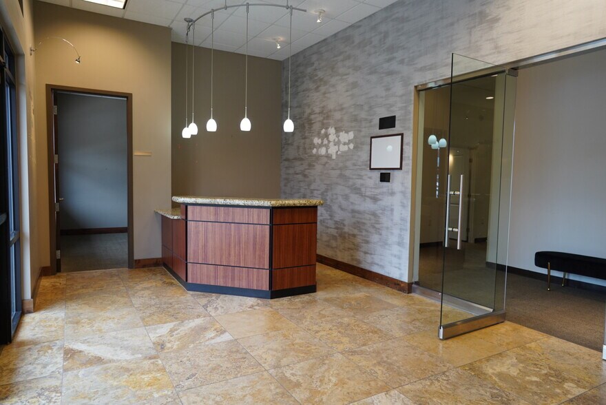 More Photos Of 1487 S Silicon Way, Saint George Freestanding For Lease