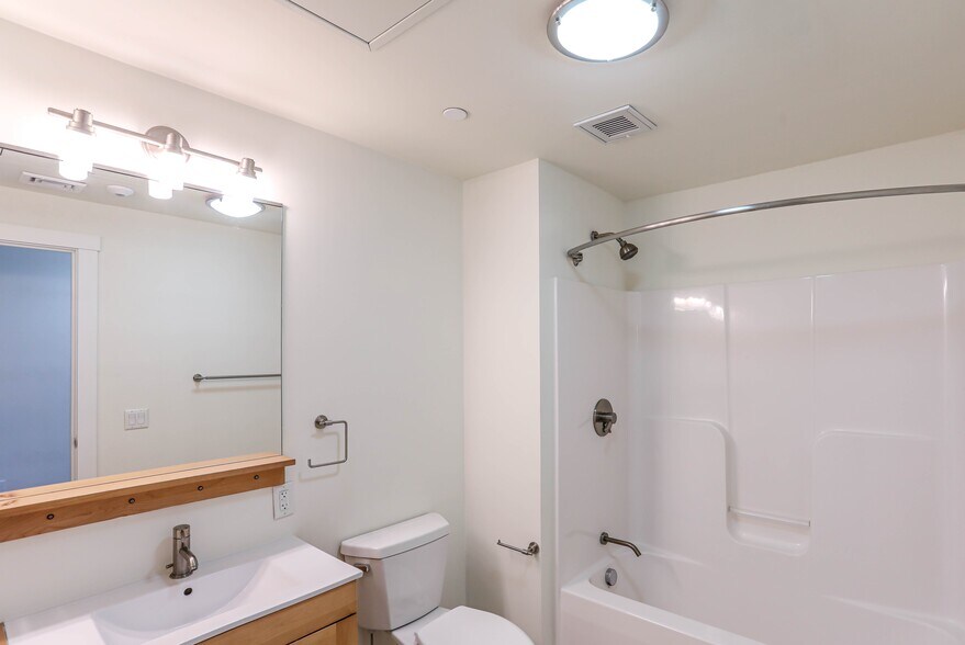 More Photos Of 87 New St, Cambridge Apartments For Sale