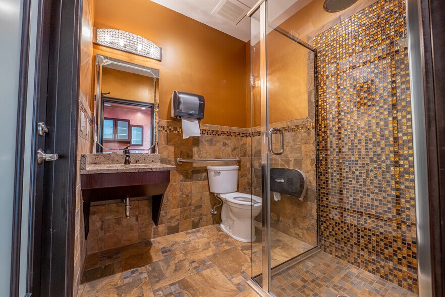 More Photos Of 8550 NE 138th Ln, The Villages Medical For Sale