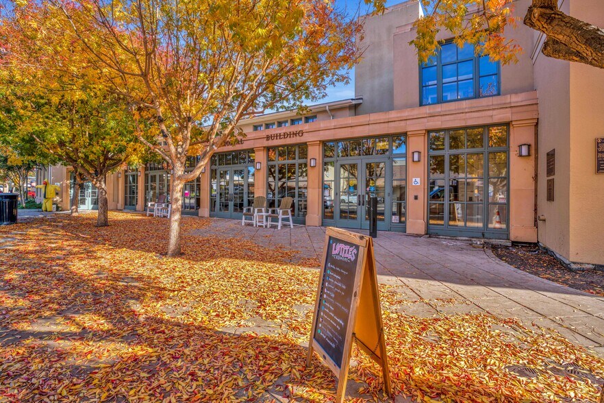 More Photos Of 321 Hartz Ave, Danville General Retail For Sale