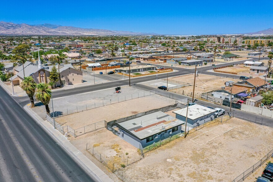 More Photos Of 612 W Washington Ave, Las Vegas Multifamily For Sale