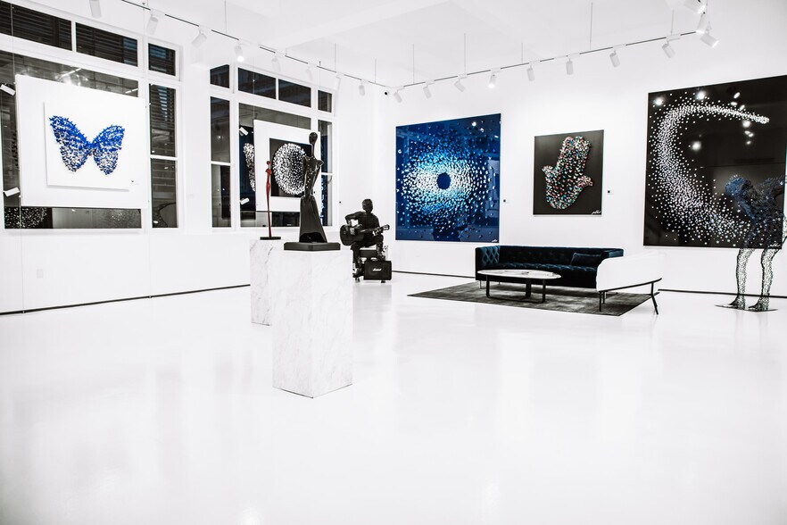 More Photos Of 311 Grant Ave, San Francisco Storefront For Lease