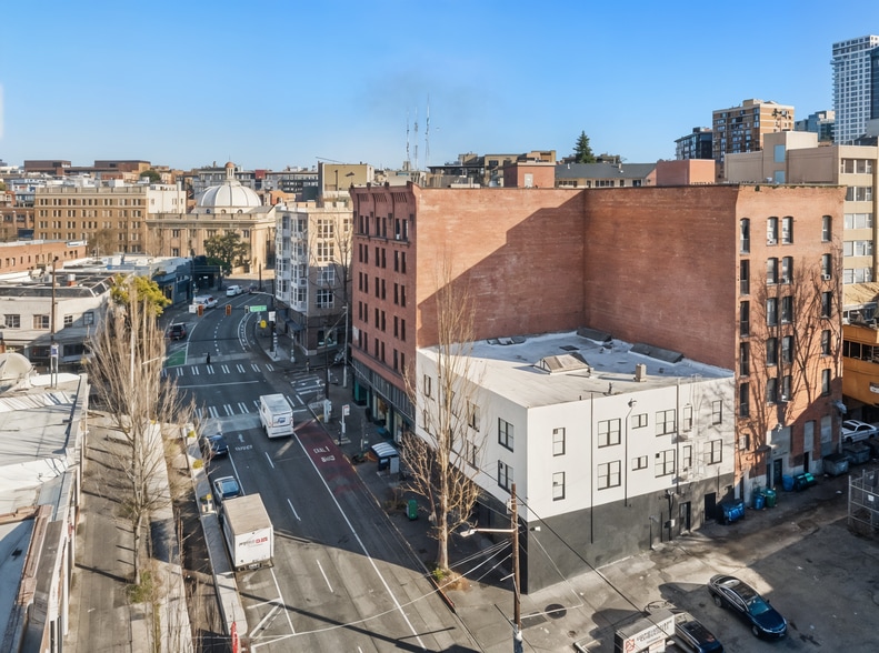 More Photos Of 1117 Pike St, Seattle Storefront For Sale