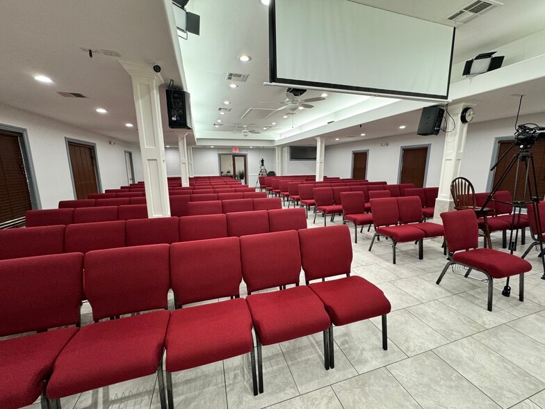 More Photos Of 12038 Bissonnet St, Houston Religious Facility For Sale