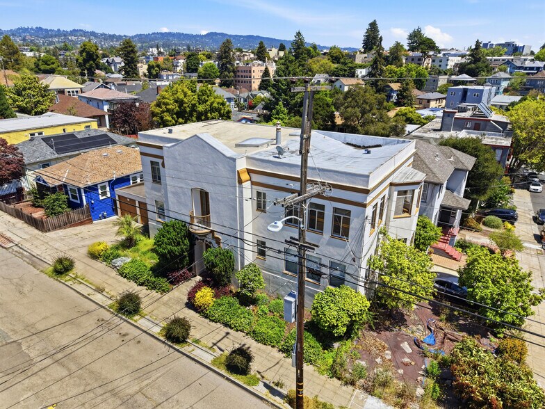 More Photos Of 304 Fairmount Ave, Oakland Apartments For Sale