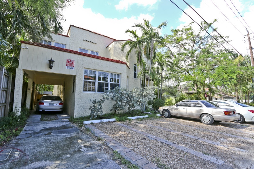 More Photos Of 2630 Natoma St, Coconut Grove Apartments For Sale