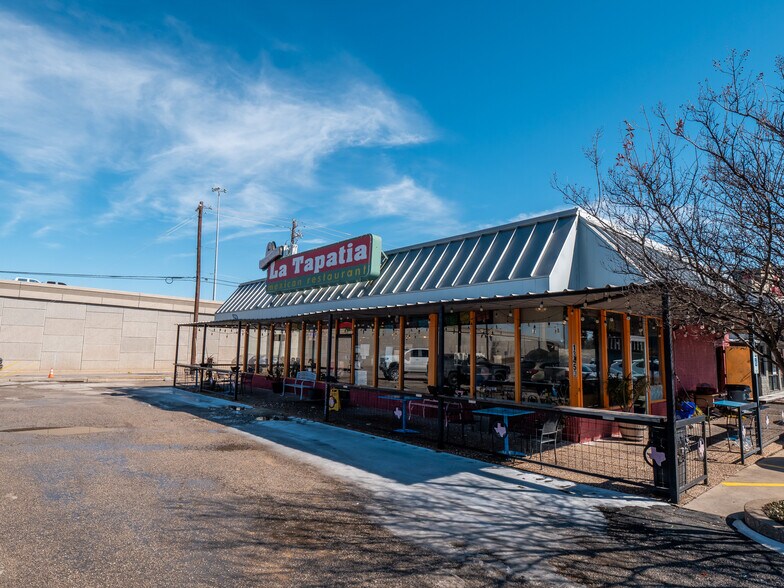 More Photos Of 13450 Research Blvd, Austin Unknown For Lease
