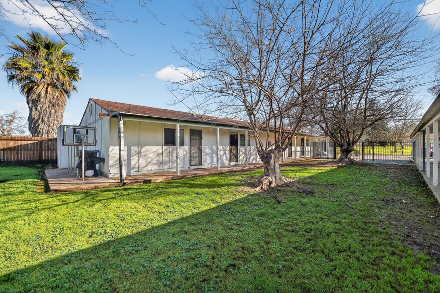 More Photos Of 3441-3445 Altos Ave, Sacramento Apartments For Sale