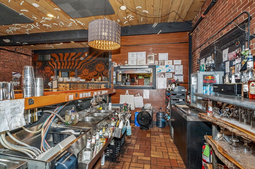 More Photos Of 197 Market St, Lowell Restaurant For Sale