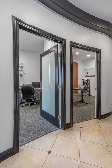 More Photos Of 1800 Empire Industrial Ct, Santa Rosa Flex For Sale