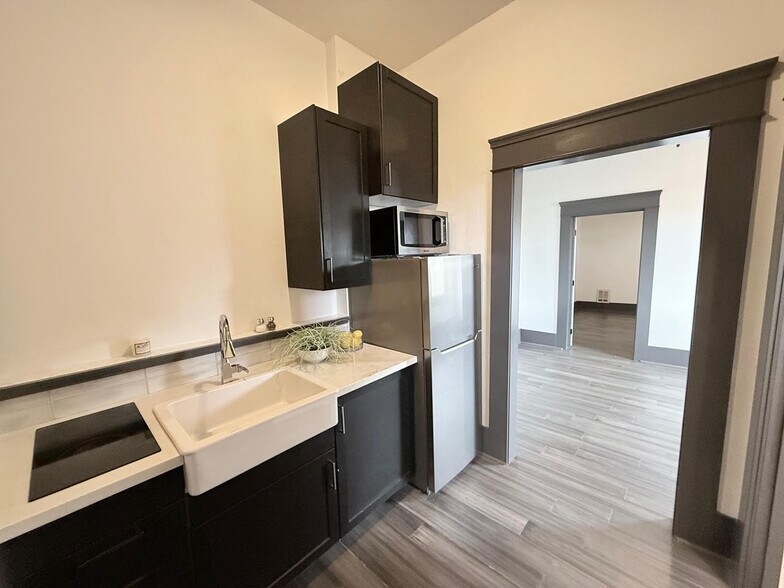 More Photos Of 8212 N Denver Ave, Portland Apartments For Sale