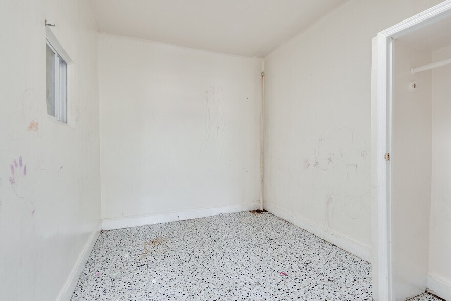 More Photos Of 1395 Flatbush Ave, Brooklyn Storefront Retail Residential For Sale