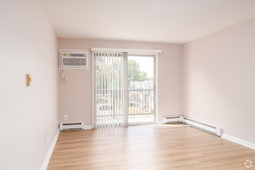 More Photos Of 1833 Seven Pines Rd, Springfield Apartments For Sale