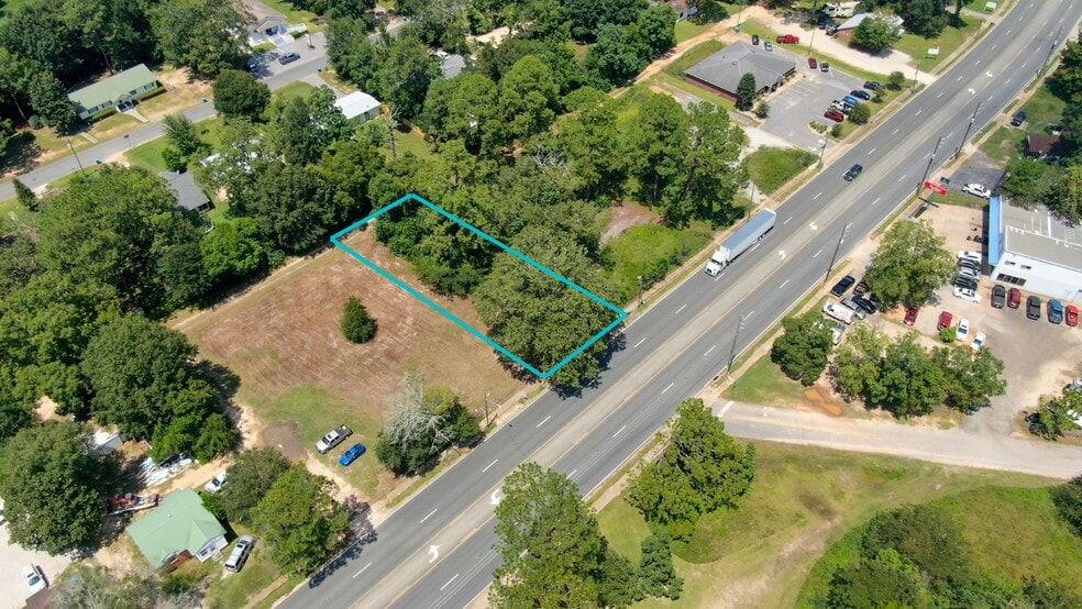 Primary Photo Of 852-856 N Ferdon Blvd, Crestview Land For Sale