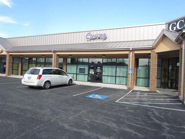 More Photos Of 1074 Pedigo Way, Bowling Green Storefront Retail Office For Lease