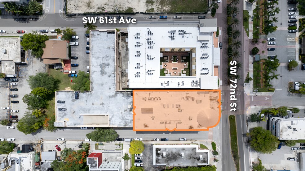 More Photos Of 6141 Sunset Dr, South Miami Medical For Sale