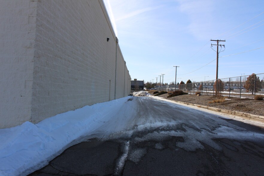 More Photos Of 301 Northwest Byp, Great Falls Freestanding For Lease